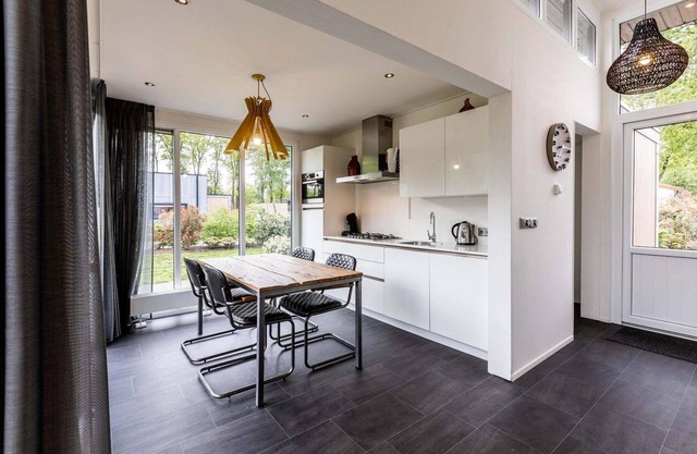 ✓ Z Module at Résidence Lichtenvoorde ✓ Holiday home for 4 persons ✓ Located in Lichtenvoorde (Gelderland) ✓ Holiday park in the Achterhoek ✓ Book directly through the park