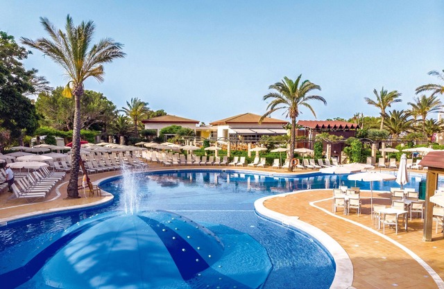 Zafiro Menorca Aparthotel
