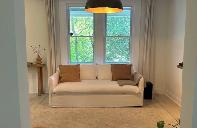 Zen, Green & Clean 2bd in the City