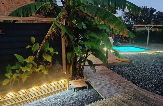 Zen house 3 minutes from Argenton sur creuse. Sleeps 8.