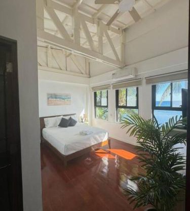 ZenStay Retreats Private Luxury Beach House Rental