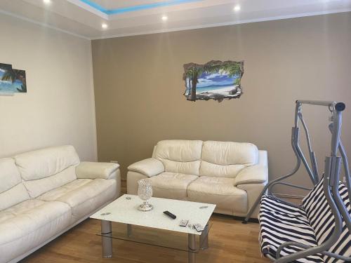 Zentrale 4 Zimmerwohnung mit kostenlosem Stellplatz