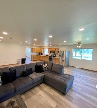 Zero Rock Two-Story Suite