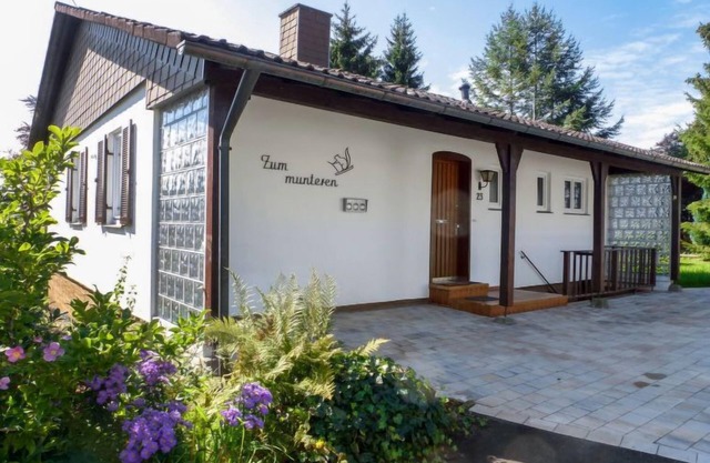 Zum munteren Eichhörnchen by Interhome