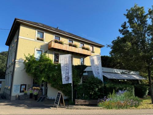 Zum Rayers Café-Restaurant & Boutique-Hotel