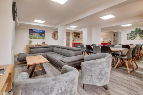 Genos Apartment | À 80m des pistes, bel appartement pour 15