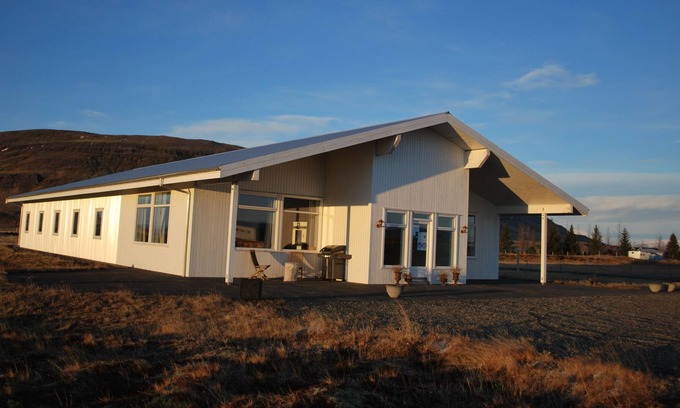 Selfoss House | Álftröð Guesthouse