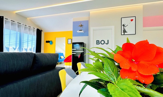 Vilanova Apartment | Ático Nuevo con Aire Acondicionado, Wifi y Terraza con Vistas Frontales al mar
