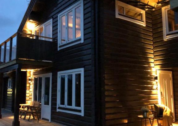 Are Cabin | Årebjørnen - Sadelen