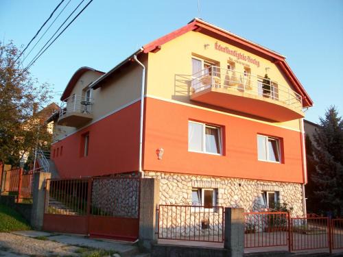 Miskolc-Tapolca House | Éden Vendégház