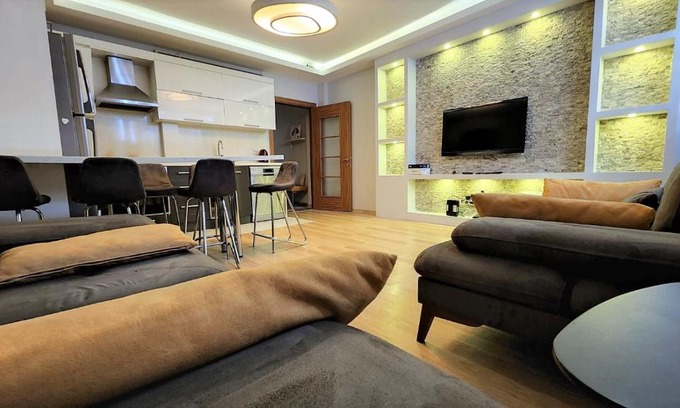 Bomonti Apartment | Şişli Center 2+1 modern renovated