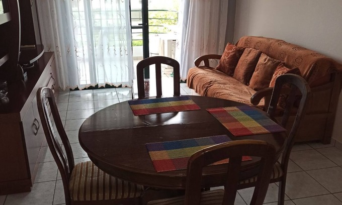 Kamena Vourla Apartment | Διαμέρισμα Αριάδνη Καμένα Βούρλα 100 μέτρα από τη θάλασσα