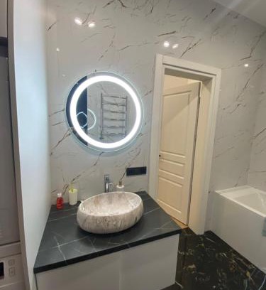 Rivne Apartment | Апартаменти на Чорновола,поруч Щасливе