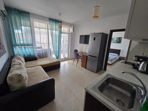 Pomorie Apartment | Апартамент Блу Поморие