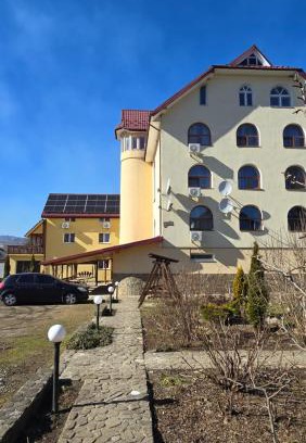 Skhidnytsya Apartment | Вілла Семак