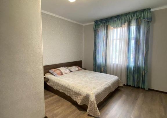 Cholpon-Ata House | Гостевой дом Ажар