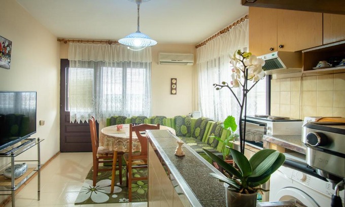 Trakata Apartment | Евтини апартаменти и стаи до морето-Варна-Евксиноград-до DENTAPRIME