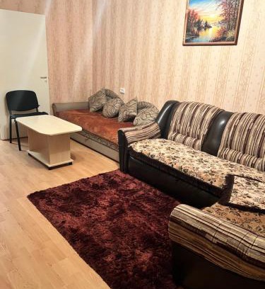 Narva Apartment | Ореховая горка Апартаменты с балконом и лифтом