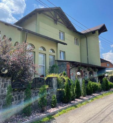 Slavske House | РІТО