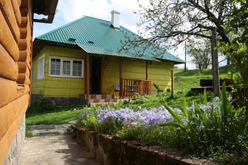Pashkivtsi House | Садиба під Гострою