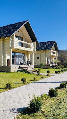 Izki House | Чотири сезони