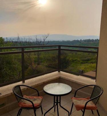 Katzrin Apartment | צימר תות