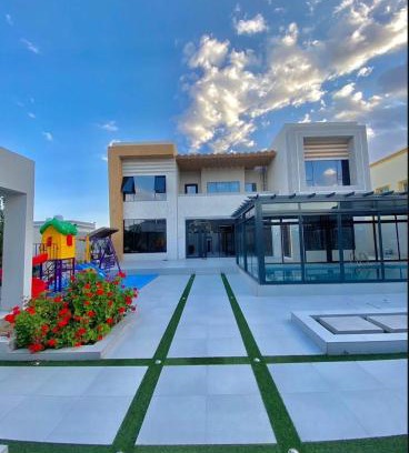 Sayq Ski Chalet | استراحة رافلز
