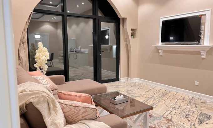 Buraydah Ski Chalet | الأجنحة الرخامية فندقية