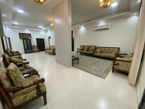 Salalah Apartment | شقة الانوار
