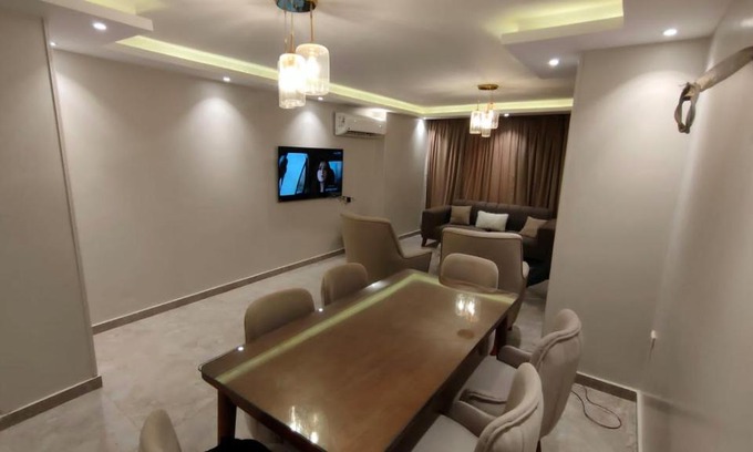 Agouza Apartment | شقة مستوى فندقى المهندسين للعائلات فقط