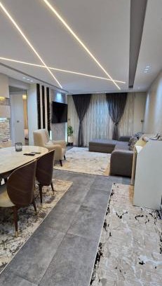 Nasr City Apartment | شقه فندقيه مدينه نصر شارع رياض شمس