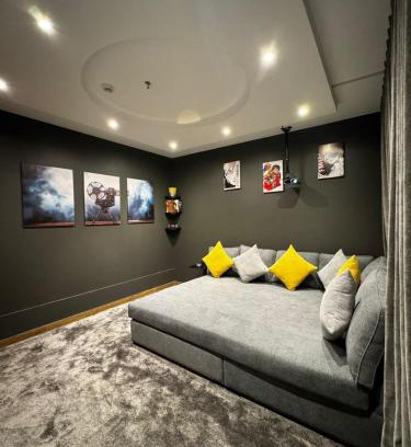 Al-Rawdah Apartment | لارين سويتس