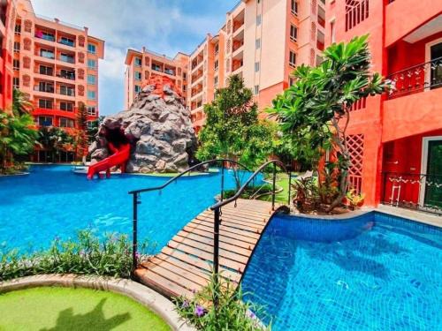 Na Kluea Apartment | เซเว่น ซี คอนโดรีสอร์ท สวนน้ำ