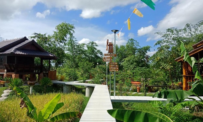 Chian Yai Other | เรือนไทยใจสุขเอ๋ย