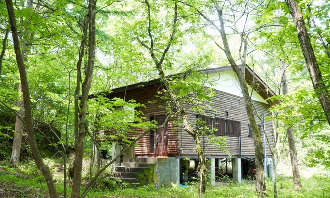Tsumagoi Cottage | バーベキュー、焚火、野外サウナ、ドラム缶風呂を楽しめるアウトドア貸切別荘