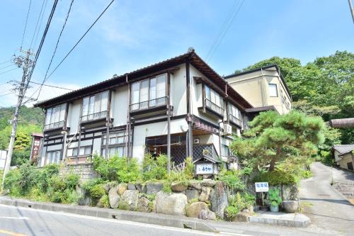 Shinshufudo Onsen Hotel | 万葉茶寮みさか