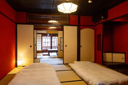 Higashiyama Higashi Chaya District House | 古都とき Kototoki