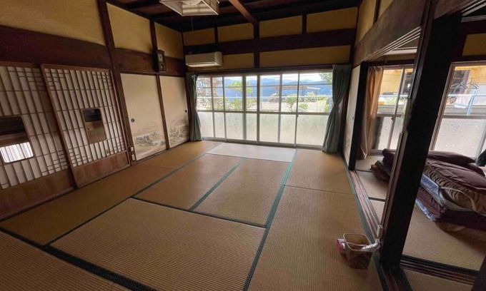 Kumakogen Apartment | 山の上の古民家一軒貸し