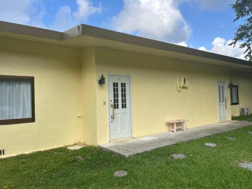 Nakijin Cabin | 山頂のコテージオーシャンビュー今帰仁