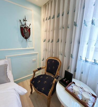 West Central District House | 巴洛克文旅 #海安藝術街#國華街小吃住宿#花園夜市民宿推薦