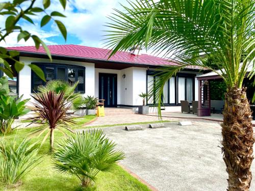 Minamiizu Villa | 弓ヶ浜海水浴場徒歩1分! 一棟貸別荘! Yumigahama Beach House & BBQ!