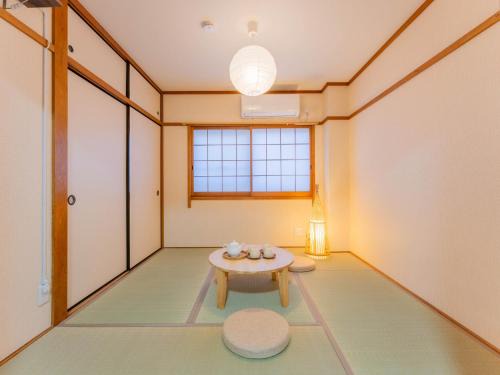 Kyobashi Apartment | 心斎橋梅田京都usjなど人気観光エリアへアクセス抜群4ベットルーム3階建て貸切