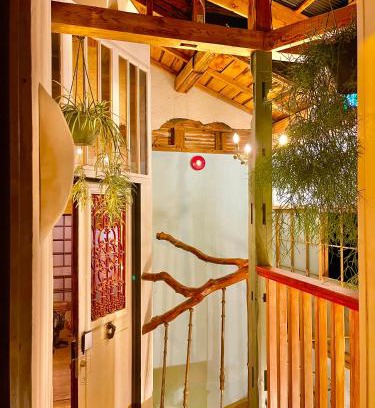 Shuzenji Hotel | 泊まれる廃墟 ぐんじょう
