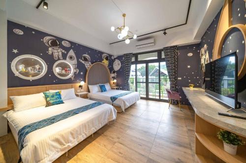 Hualien City Centre House | 秀森山電梯民宿Show B&B