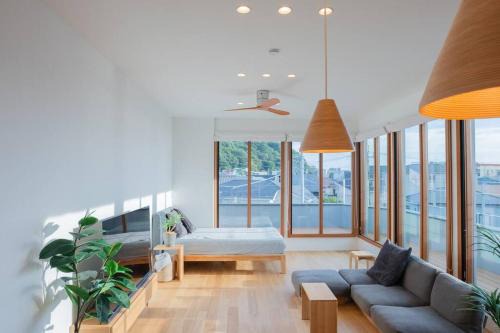 Hayama Villa | 葉山 森戸海岸すぐの富士山と海が一望できる新築ヴィラ bbq サウナ