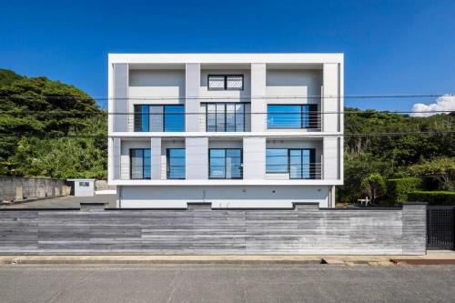 Itoshima Villa | 野辺崎の風 Nobezaki no kaze