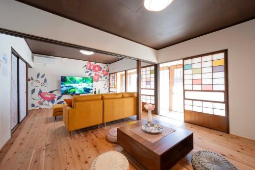 Kotsubo Apartment | 鎌倉逗子の隠れ古民家宿ことり庵