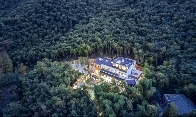 Moganshan House | 鸣林artistic guesthouse in Mopan Mountain Scenic Area, China鸣林艺术民宿高級别墅带泳池花园棋player room,中国莫干山风景区