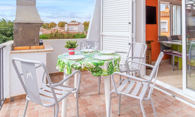 Empuriabrava Apartment | 0012-BAHIA Apartment near the beach with parking