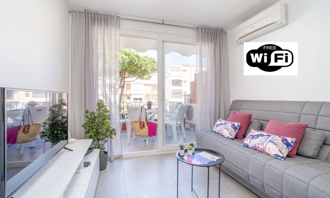 Empuriabrava Apartment | 0056-GRAN RESERVA Apartment near the beach